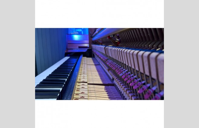 Yamaha Polished Ebony U1G Upright Piano, Used - All Inclusive Premium Package (SN:G1395894) - Image 5